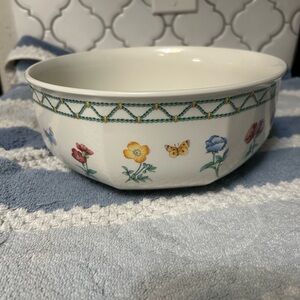 Villeroy & Boch Casa Verde Serving Vegetable Bowl 8.5” Floral Butterflies EUC